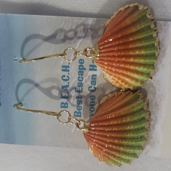 542- Shell Hand Painted Orange Green Gold Color Dangle Earrings Handmade… - Picture 5 of 5